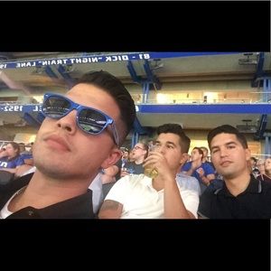 Meet your Posher, Nick